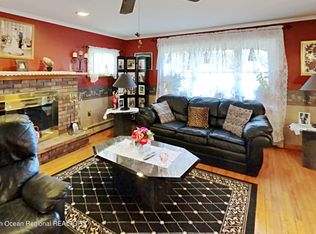 210 S Hope Chapel Rd, Jackson, NJ 08527