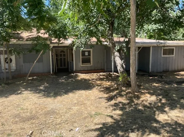 18138 Desswood Rd, Lake Hughes, CA 93532