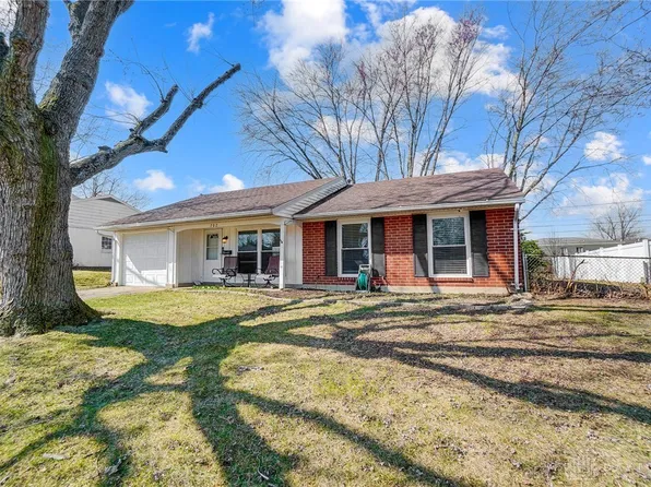 702 Gibralter Ave, Englewood, OH 45322