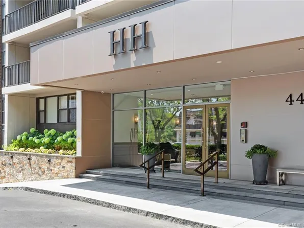 44 Strawberry Hill Avenue #2J, Stamford, CT 06902