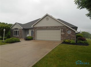 1450 Newport Cv, Defiance, OH 43512