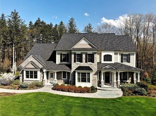 33 Greythorne Hl, Pittsford, NY 14534