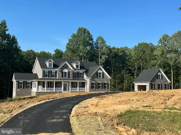 3631 Patriot Ln, Huntingtown, MD 20639