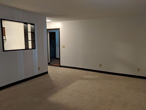 2nd image of 2008 W 4th Ave APT 4
