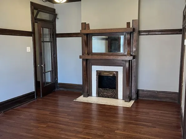 1207 North High Street