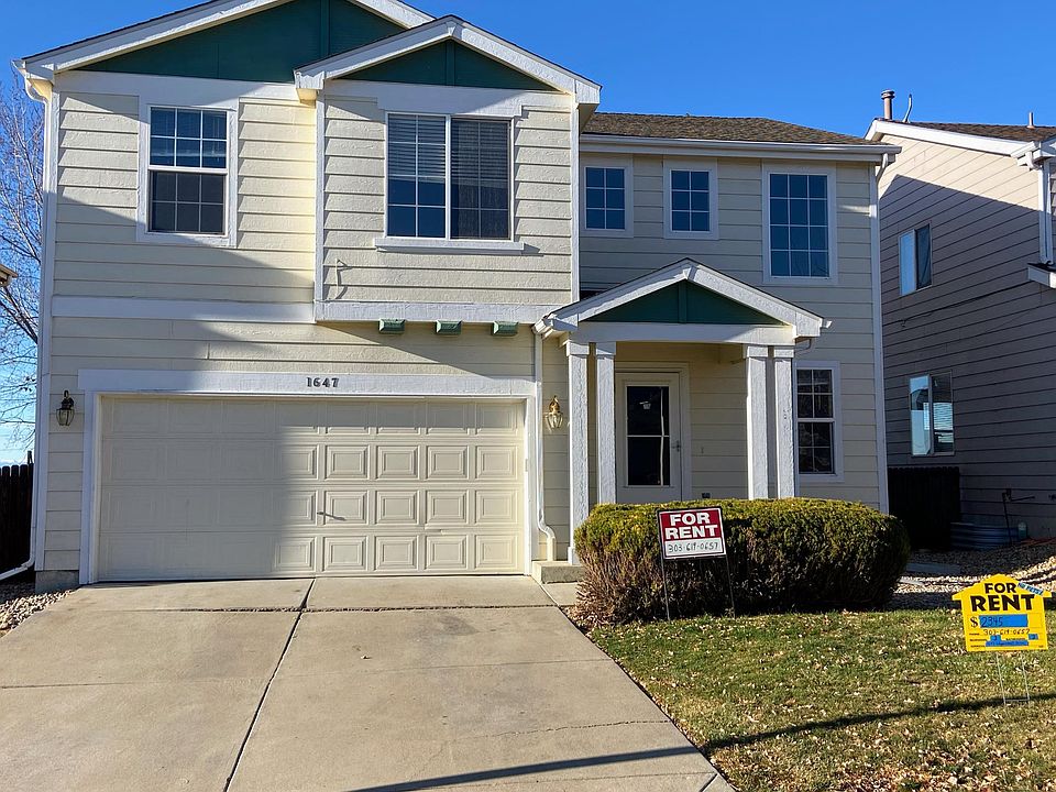 Beautiful home with new exterior paint job and nice curb appeal.