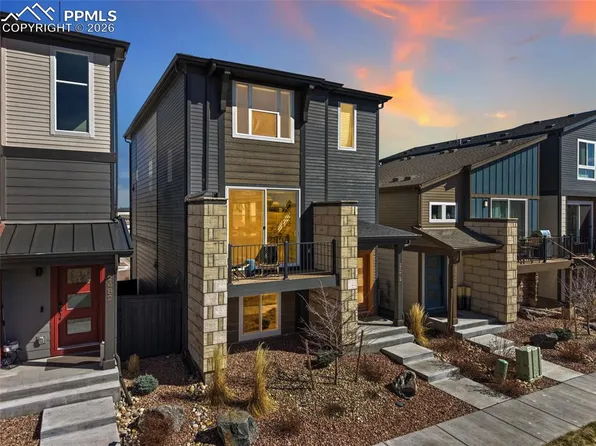 2472 Pony Club Ln, Colorado Springs, CO 80922