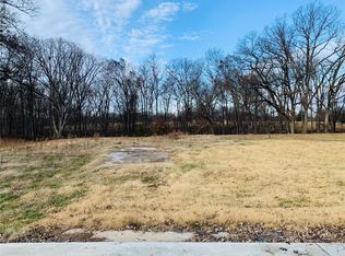 107 Fisher Ave, Panama, IL 62077