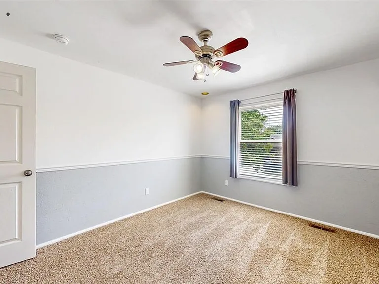 12250 Cherry St — Photo 12