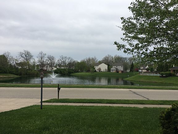 2nd image of 20 N Lakeshore Dr
