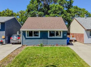 1618 E Saint George Rd N, Lethbridge, AB T1H 5A1