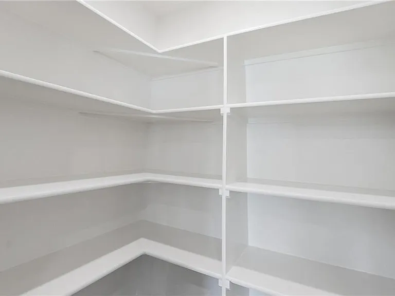 707 Glenn Cir — Photo 21