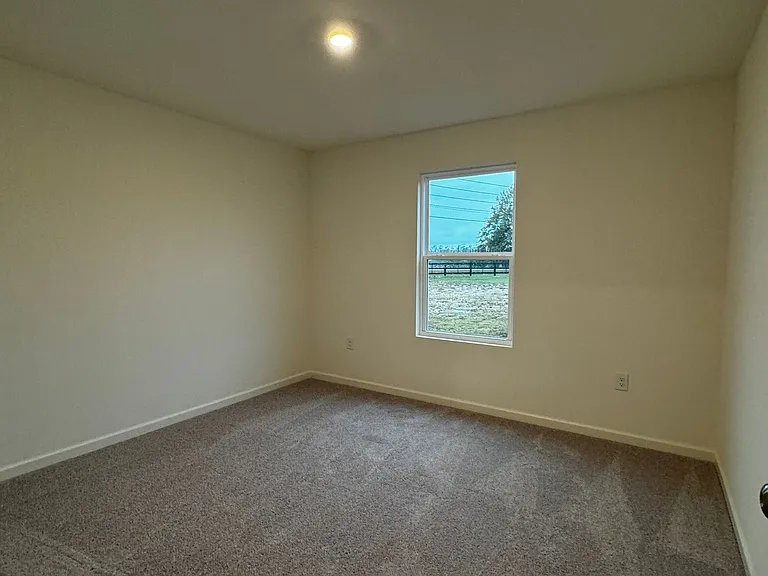249 Isabella Way — Photo 8
