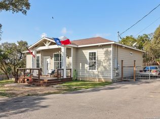 2289 Westview Dr, Canyon Lake, TX 78133