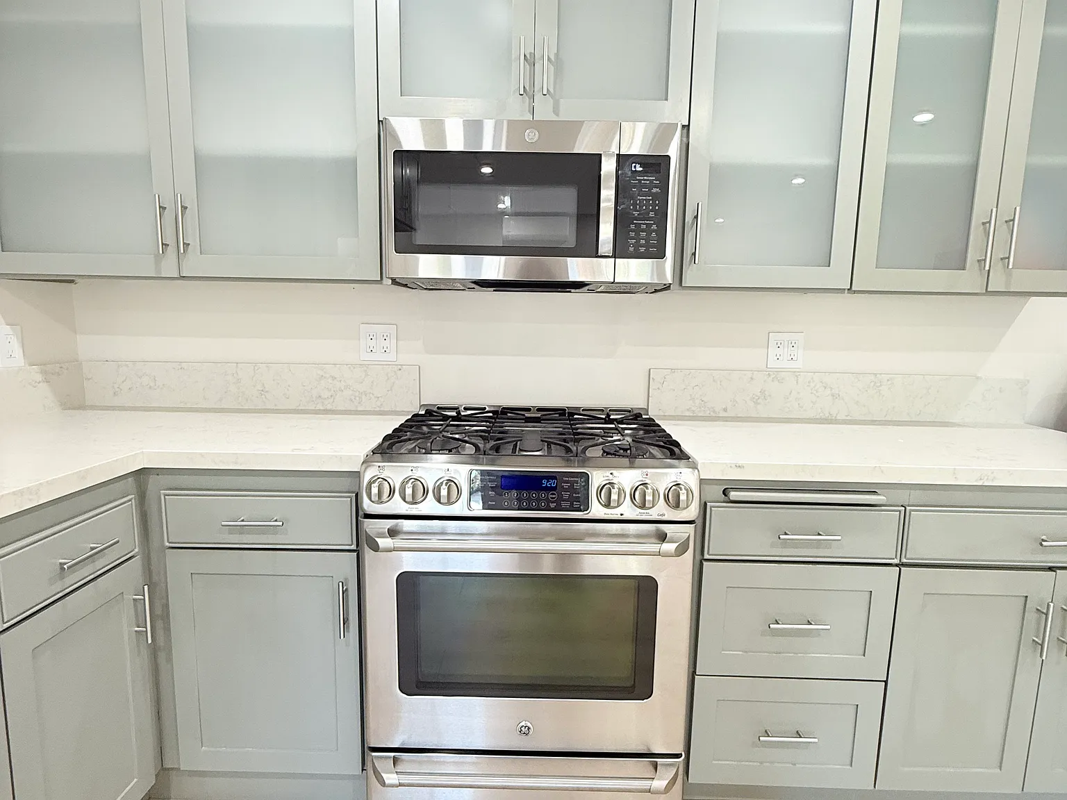 Studio, 480 sqft, $2,000 — Photo 3