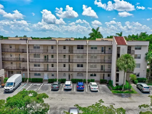 2571 Aragon Blvd APT 220, Sunrise, FL 33322