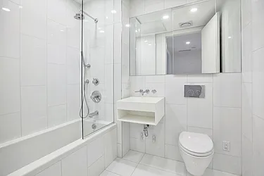 Sold by Isen & Company : Real Estate Advisors