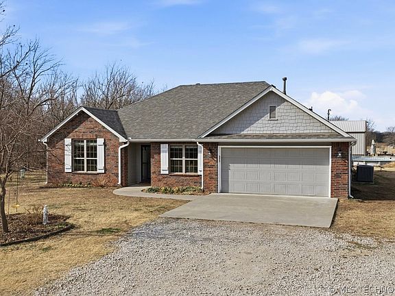 4th image of 14902 E 370th Rd