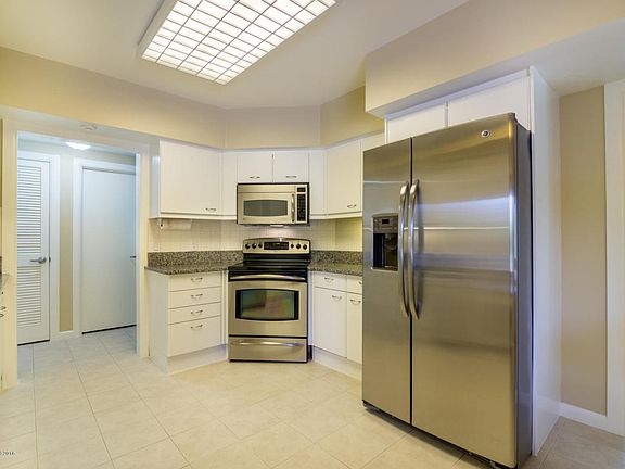 4th image of 282 Aquarina Blvd #282