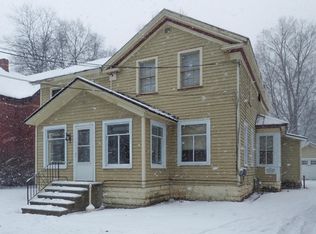 339 Monroe St, Allegan, MI 49010