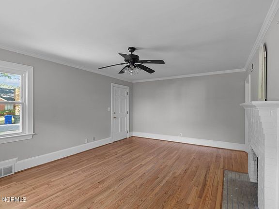 4th image of 109 N Harding Street