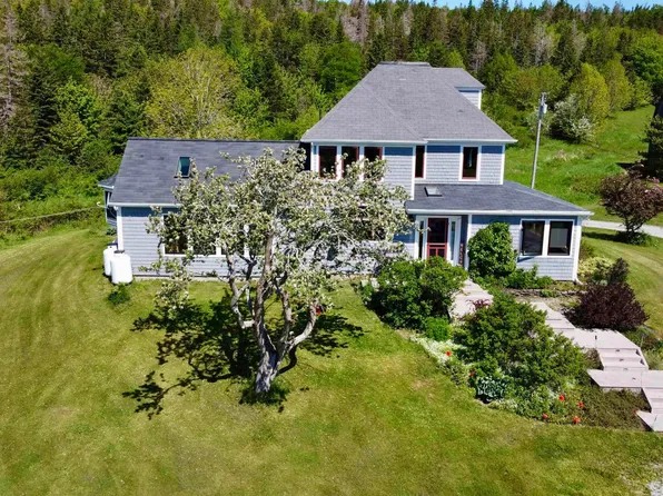 450 Hillsdale Rd, Cape Breton, NS B1K 1W7