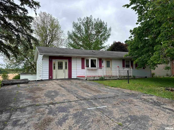 6 Bay Shore Dr, Lacon, IL 61540
