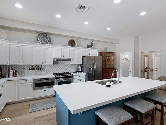 2nd image of 15079 N ESCONDIDO Drive #A