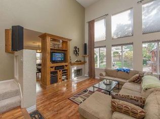 19336 Cohasset St, Reseda, CA 91335