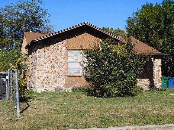 3rd image of 203 Rollins Ave