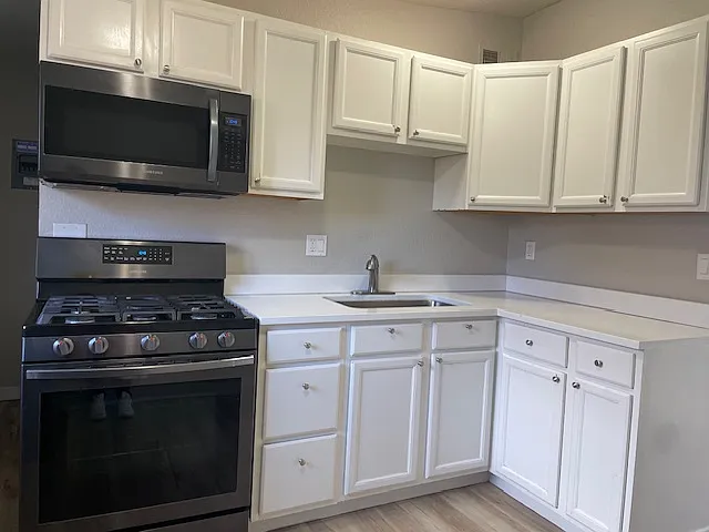 586 S Stuart St #584 — Photo 1