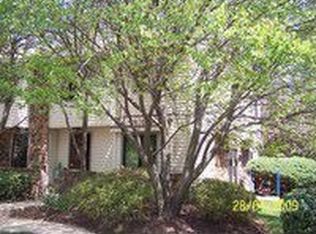 17 Flintlock Ln, Chesterbrook, PA 19087