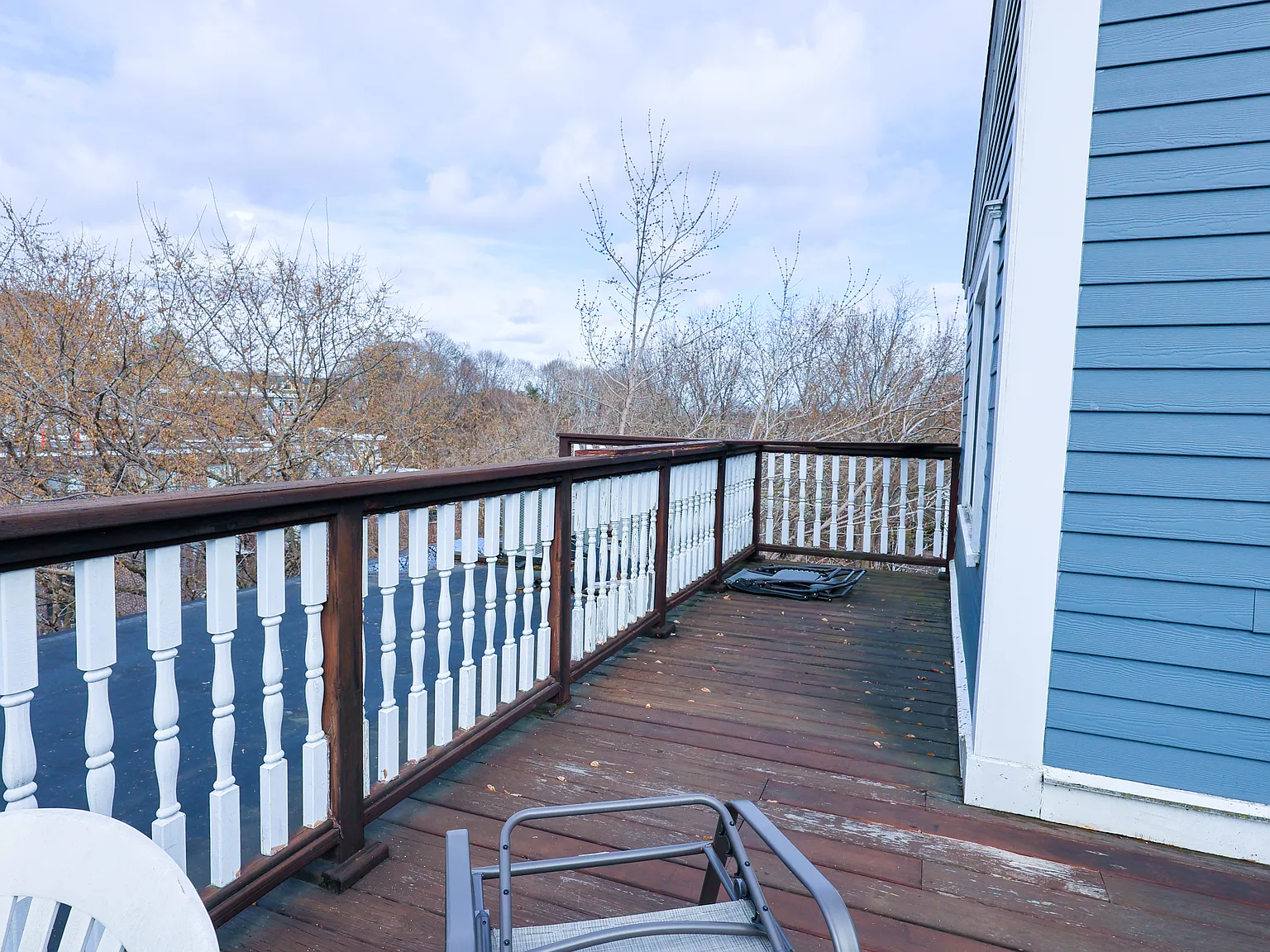 127 Nonantum St — Photo 2