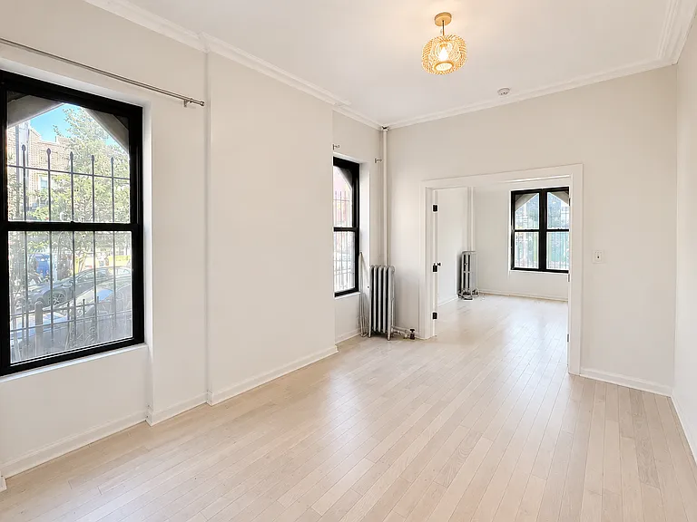 76 Kingston Ave #2 — Photo 3