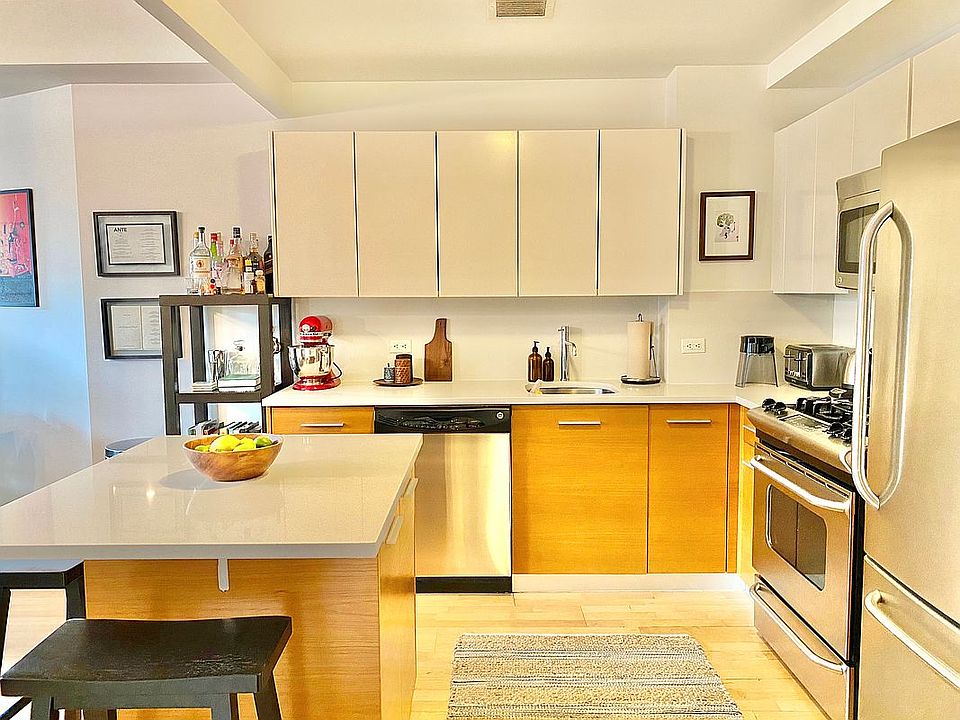 2nd image of 133 Water St APT 5C