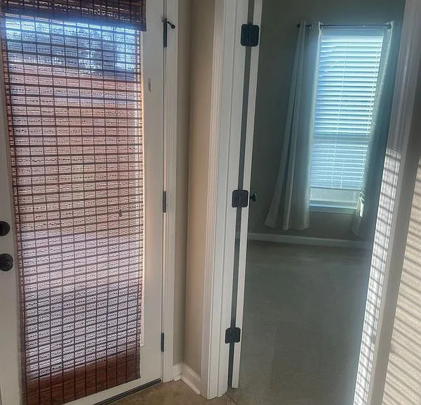 11402 Ashwood Ct — Photo 9