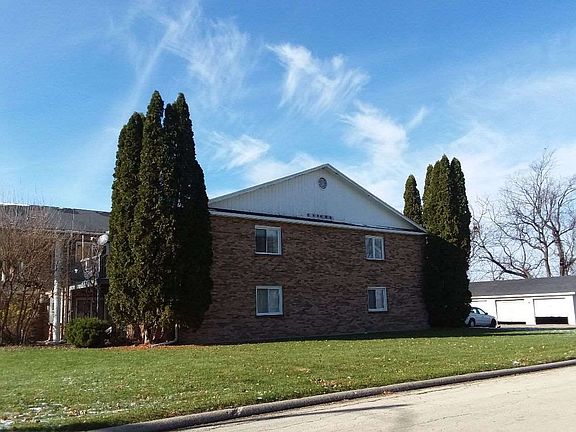 2nd image of 4662 Trevor Cir
