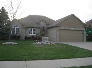 53083 W Rdg, Update, MI 48051