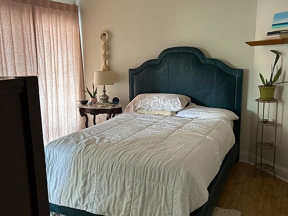 4th image of 18847 Vineyard Point Ln