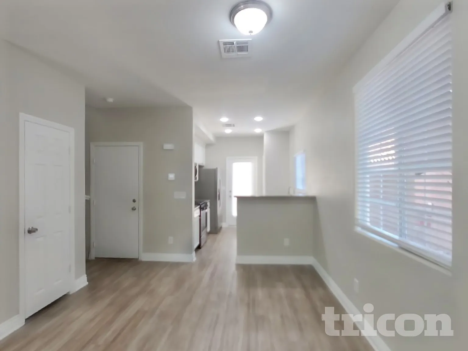 9827 Spinnaker Creek Avenue Las Vegas NV — Photo 3