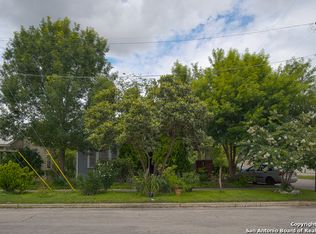 823 E Josephine St, San Antonio, TX 78208