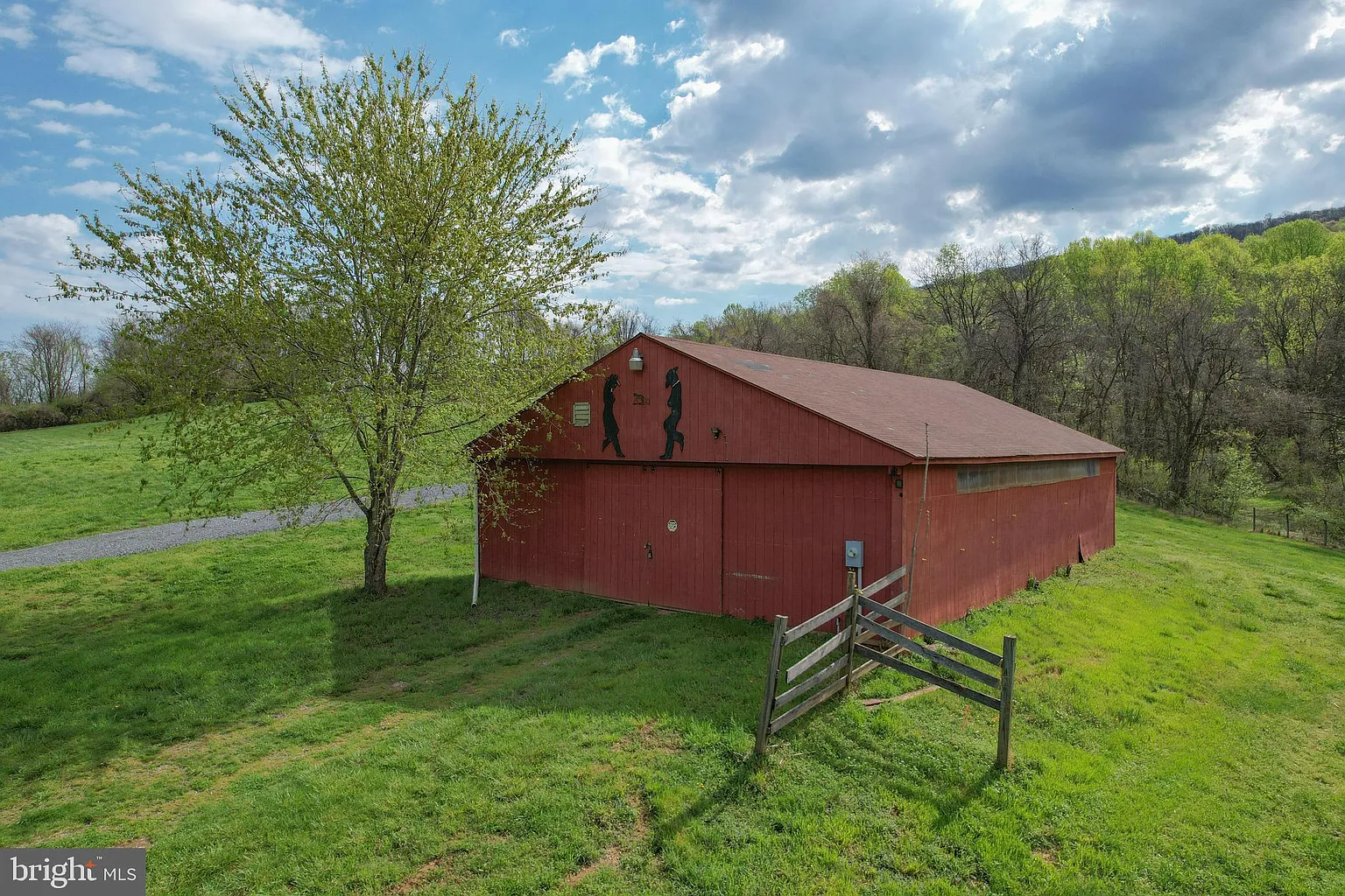 11412 Russell Rd photo 1