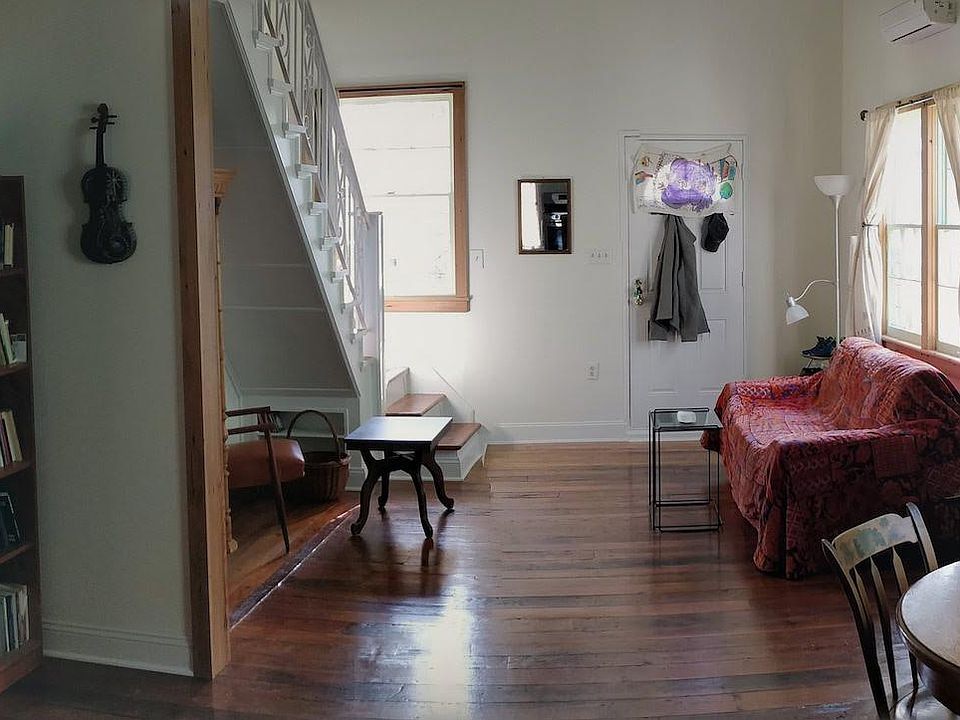 1st image of 1704 Cambronne St