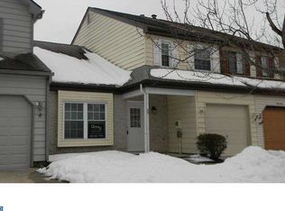 35 Hamilton St, Logan Township, NJ 08085