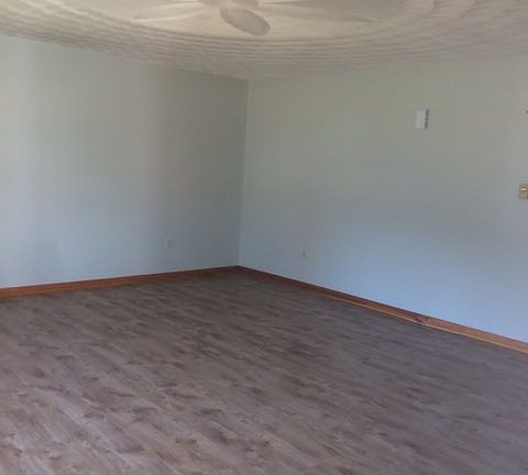 3rd image of 30 E Green St