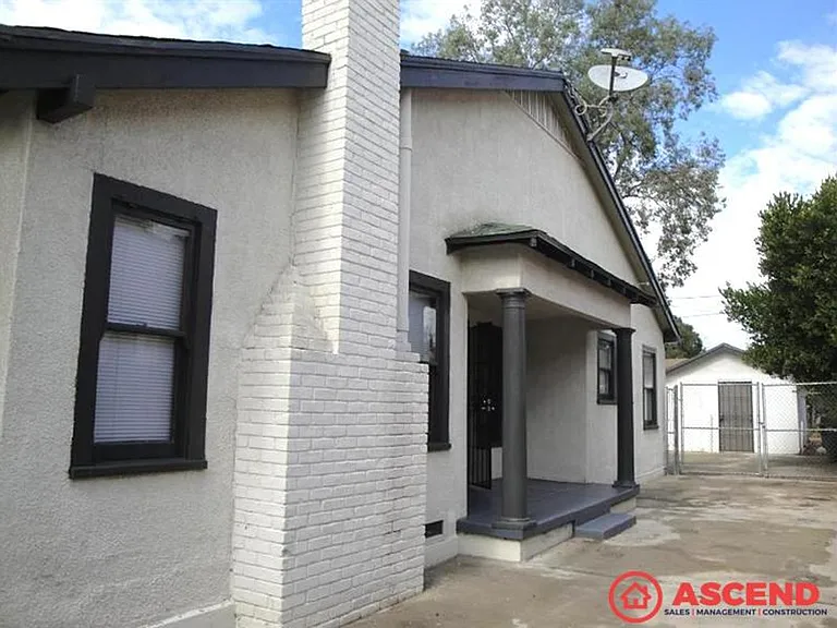 212 Lincoln St — Photo 10