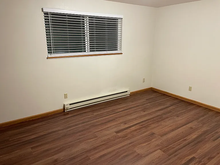 8813 SW 53rd Ave — Photo 5