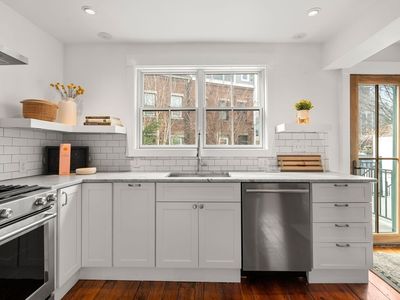 22 Lyndeboro St, Charlestown, MA, 02129