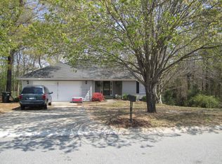 70 Tiffany Ln, Warner Robins, GA 31093