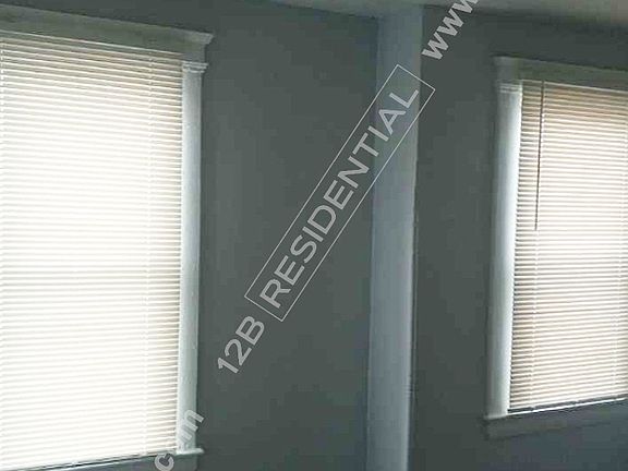 007_bedroom 1_05182023